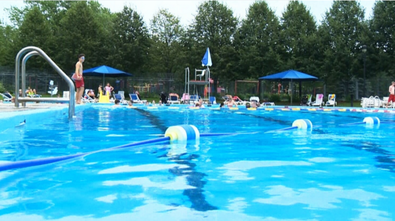 Montreal’s Outdoor Pools and Beaches: The Top Two Picks for a Summer Cool-Down